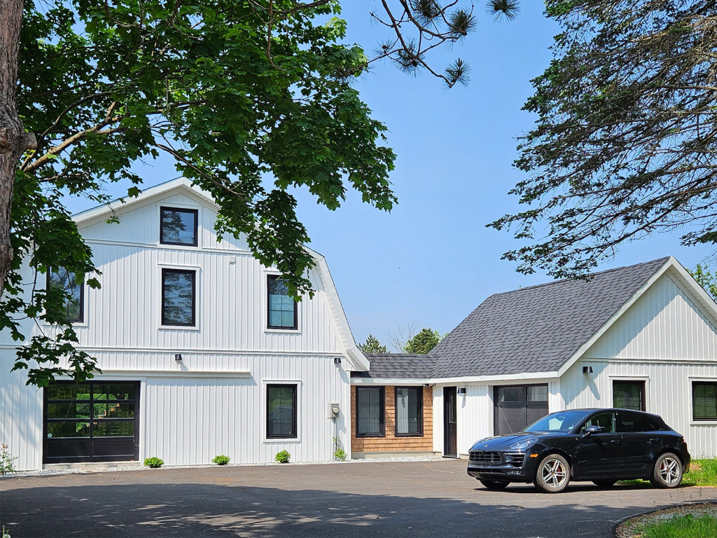 Bellebay-Merrithew-Residence